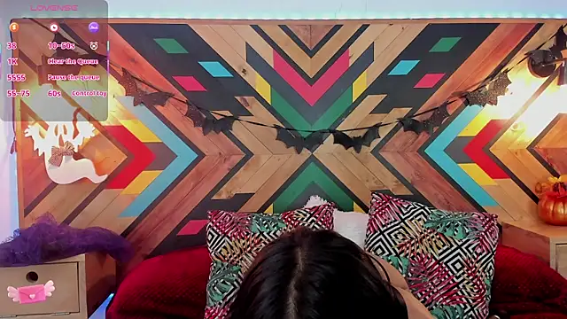 Snapshot of NaiirobiSwan chatting on 10/30/25, 07:36 NaiirobiSwan online show from 10/30/25, 07:36