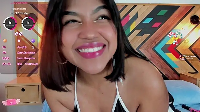 Snapshot of NaiirobiSwan chatting on 11/08/25, 07:45 NaiirobiSwan online show from 11/08/25, 07:45