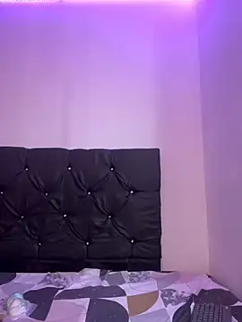 alisson carolina73 online show from 12/19/24, 07:51