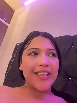 alisson carolina73 online show from 01/02/25, 08:39