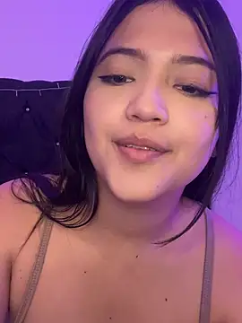 alisson carolina73 online show from 01/05/25, 11:55