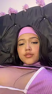 alisson carolina73 online show from 02/04/25, 01:13