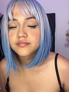 alisson carolina73 online show from 02/07/25, 09:04