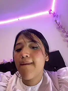 alisson carolina73 online show from 02/13/25, 03:29