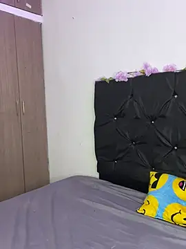 alisson carolina73 online show from 03/09/25, 09:46