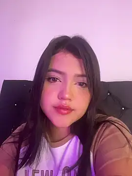 Snapshot of alisson_carolina73 chatting on 03/14/26, 01:34 alisson carolina73 online show from 03/14/26, 01:34