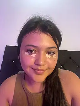 Snapshot of alisson_carolina73 chatting on 03/29/26, 11:38 alisson carolina73 online show from 03/29/26, 11:38