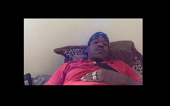 Snapshot of POPAYE972 chatting on 04/25/26, 04:04 POPAYE972 online show from 04/25/26, 04:04