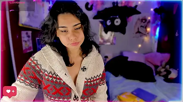 kiki cavilll online show from 12/04/24, 04:10