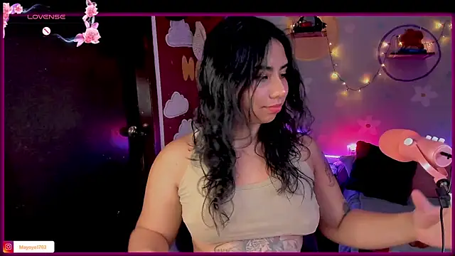 kiki cavilll online show from 09/16/25, 02:18