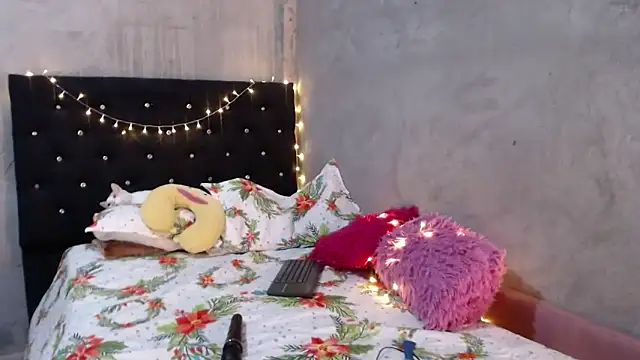 GeovannaFranco online show from 02/26/25, 08:22