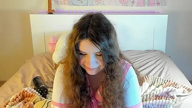 Snapshot of kuraii1_ chatting on 02/11/25, 05:26 kuraii1 online show from 02/11/25, 05:26