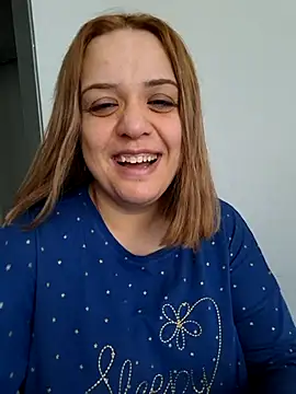 cansuozell online show from 09/23/25, 07:55