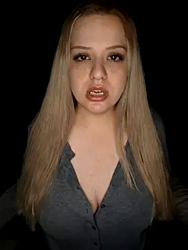 cansuozell online show from 10/19/25, 05:24