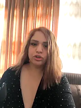 cansuozell online show from 02/15/26, 07:51