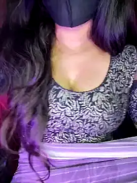 Snapshot of SexyAndHottie chatting on 01/14/25, 03:04 SexyAndHottie online show from 01/14/25, 03:04