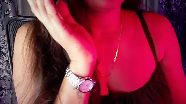 Snapshot of SexyAndHottie chatting on 04/07/26, 08:59 SexyAndHottie online show from 04/07/26, 08:59