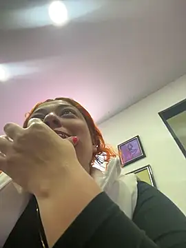 dulce celeste15 online show from 12/19/25, 07:32