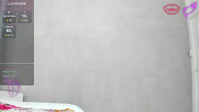 Snapshot of Carohorny4u chatting on 01/21/25, 07:28 Carohorny4u online show from 01/21/25, 07:28