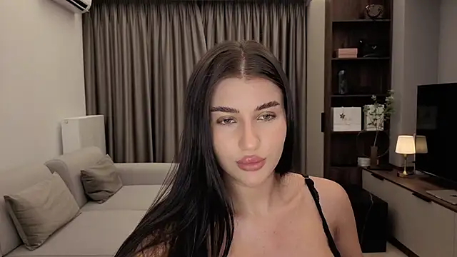 Snapshot of IrisNoire chatting on 06/11/26, 07:34 IrisNoire online show from 06/11/26, 07:34