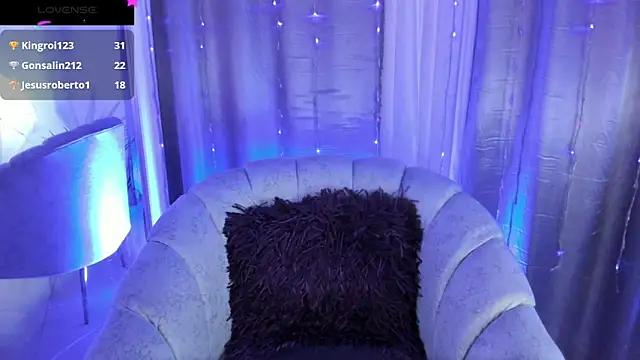 Snapshot of paulette_dupont chatting on 03/15/25, 02:56 paulette dupont online show from 03/15/25, 02:56