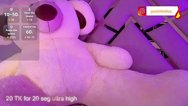 Snapshot of paulette_dupont chatting on 11/17/25, 11:05 paulette dupont online show from 11/17/25, 11:05