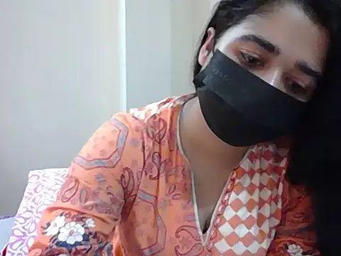 Snapshot of A-pusparani chatting on 04/25/26, 06:16 A-pusparani online show from 04/25/26, 06:16