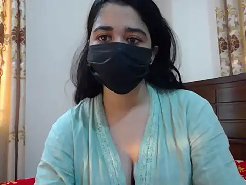 Snapshot of A-pusparani chatting on 06/19/26, 11:36 A-pusparani online show from 06/19/26, 11:36
