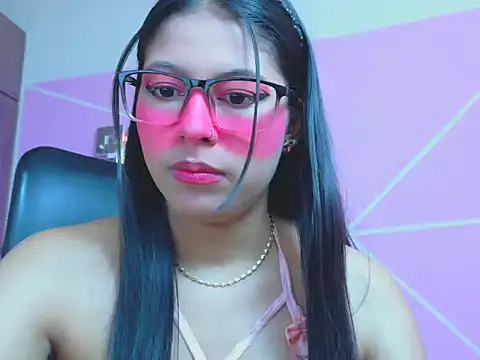 ALLYSON18  online show from 05/04/26, 12:01