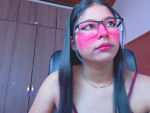 Snapshot of _ALLYSON18_ chatting on 06/14/26, 11:56 ALLYSON18 online show from 06/14/26, 11:56