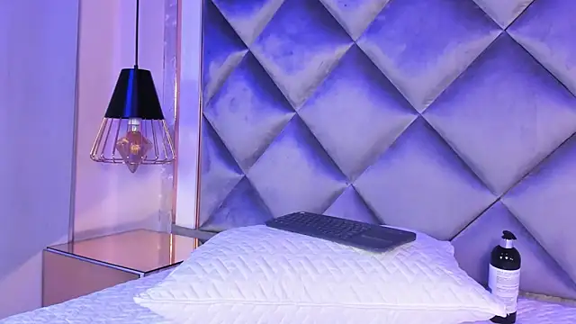 ammy durand online show from 01/12/25, 10:12