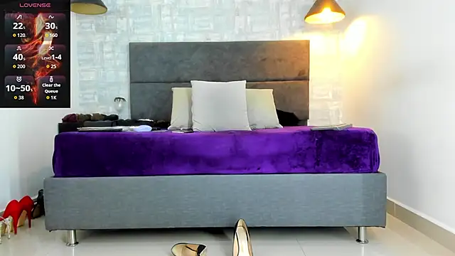 missnatash online show from 04/06/26, 12:17