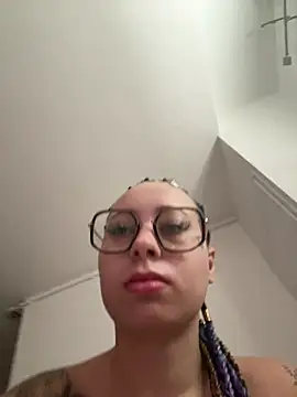 Snapshot of queenlo_xxx chatting on 06/29/26, 03:01 queenlo xxx online show from 06/29/26, 03:01