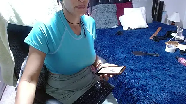 Snapshot of SamaraMartinez chatting on 11/08/25, 02:45 SamaraMartinez online show from 11/08/25, 02:45