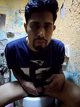 Snapshot of Menpolla_hot chatting on 11/09/25, 05:39 Menpolla hot online show from 11/09/25, 05:39