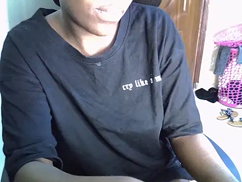 Caryyyl online show from 04/15/26, 08:10