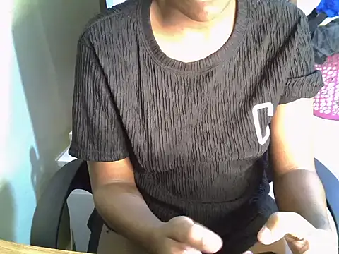 Caryyyl online show from 04/17/26, 06:22