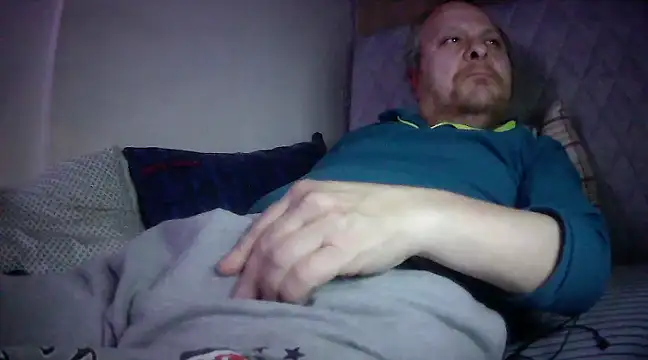 amylrmm1903 online show from 03/02/25, 08:40