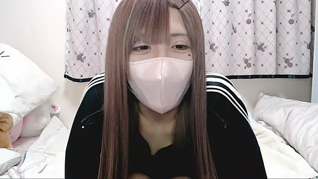  hiyor  online show from 02/06/26, 07:50