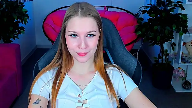 CuteMousee online show from 12/17/24, 05:47