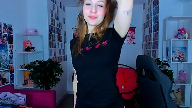 CuteMousee online show from 12/21/24, 05:58