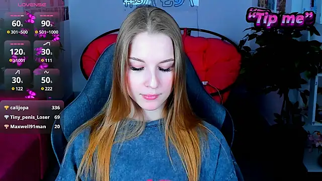 CuteMousee online show from 01/04/25, 11:54