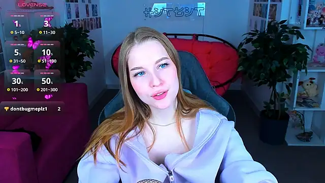 CuteMousee online show from 01/15/25, 06:01