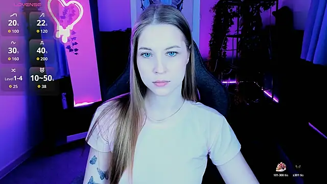 CuteMousee online show from 11/08/25, 09:20