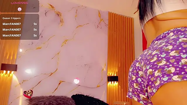 BrendaSquirtx online show from 01/21/25, 04:48