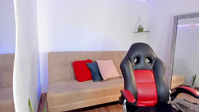 Sweetluna   online show from 02/14/25, 02:50