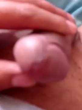 Snapshot of thelion2530 chatting on 10/19/25, 03:45 thelion2530 online show from 10/19/25, 03:45