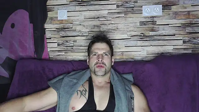 XxBigboybandxX online show from 02/07/25, 07:27