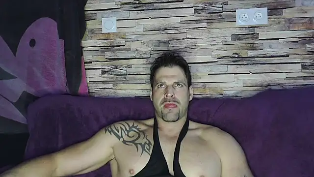 XxBigboybandxX online show from 02/09/25, 03:34