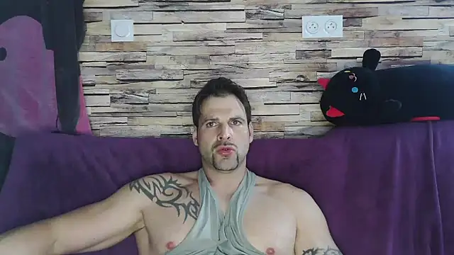 XxBigboybandxX online show from 02/21/25, 02:06